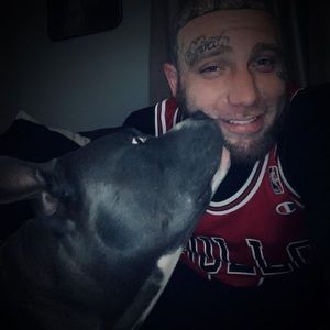 Meet your Posher, Derek